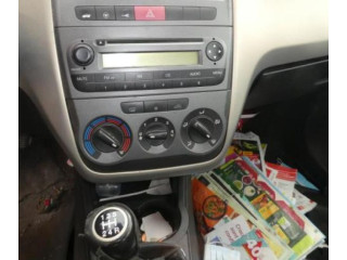 Моторчик заднего дворника Fiat Grande Punto