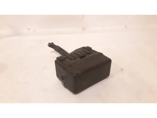 Блок предохранителей 8266230650 Lexus GS 300 350 430 450H