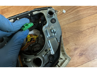 Подушка безопасности водителя SA55270100   Volvo V70