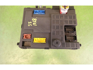   Pojistková skříňka 964240988073006212   Citroen Berlingo 2002