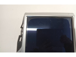 Дисплей    100477716G, T14A0033188   Tesla Model S