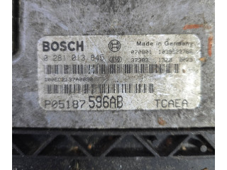 Блок управления двигателя 0281013845, 1039S22786   Jeep Patriot