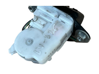 Zámek zadních dveří Subaru Forester SH 2011