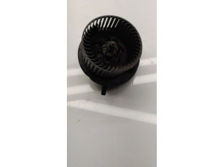 Вентилятор печки 1k1820015D Skoda Octavia Mk2 (1Z)