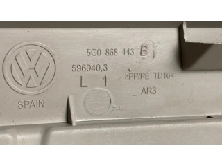 Другая деталь салона