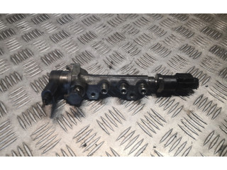 Vstřikovací lišta 6280700046, A6280700046 Mercedes-Benz ML W163 OM 628.963