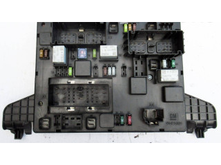 Pojistková skříňka 13449202 Opel Zafira C 2013