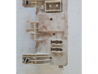 Блок предохранителей 519199020 Mazda 3 I