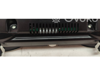 Přístrojová deska  Audi A6 S6 C6 4F 2006 4F0920982T, 4F0910930G  