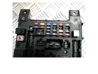 Блок предохранителей Mitsubishi Outlander