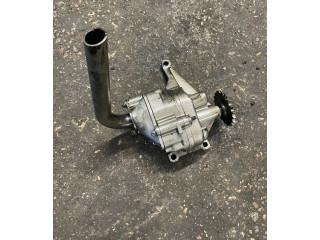 Масляный насос  OM 642.920 6111810201  Mercedes-Benz E W211 