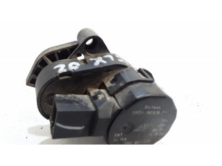 Другая деталь салона