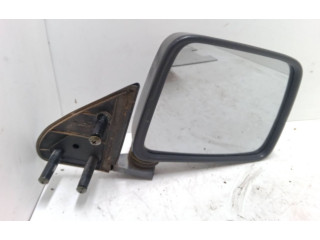 Zpětné zrcátko  Nissan PickUp 2001    