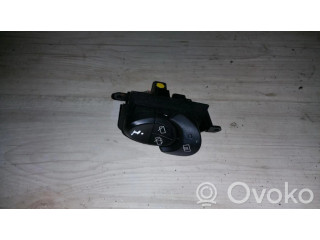 Включатель обогрева стекла с помощью электричества