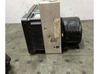 Блок АБС 8671224, 5WK84002   Volvo  V70  2000 - 2004 года