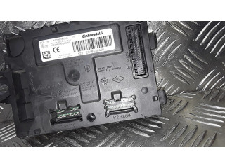 Řídící jednotka 284B14049R Renault Sandero II 2015