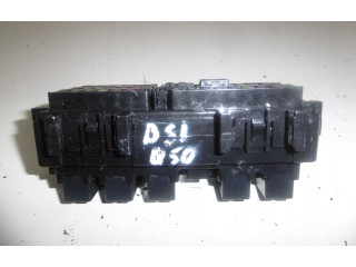 Блок предохранителей Infiniti Q50