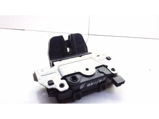 Замок задней крышки