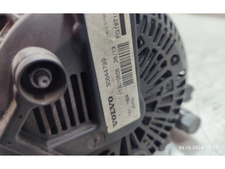 Генератор 30644799   Volvo V70      