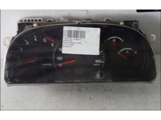 Панель приборов    Suzuki Grand Vitara I       