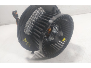 Вентилятор печки    5WB819021, 5WB819021A   Volkswagen Golf SportWagen