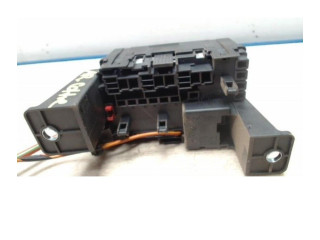 Блок предохранителей Opel Meriva B