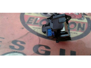 Ручка стеклоочистителей 8P0953519A Audi A3 S3 8P