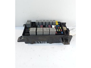 Блок предохранителей  6110872, 6110872   KIA Sorento    