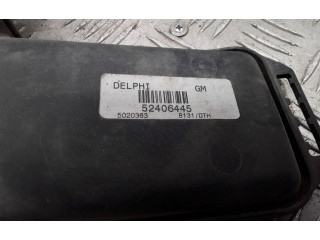 Вентилятор радиатора     8240457, 52406445    Opel Meriva A 1.3