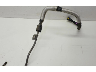 Vstřikovací lišta 2325037021 Toyota Prius+ (ZVW40)