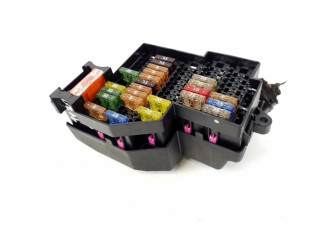 Pojistková skříňka 7L0941828A Porsche Panamera (970) 2012