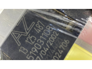 Блок предохранителей 1312548, 044558   Opel Vectra C    