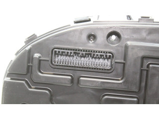 Панель приборов    KIA Xceed       