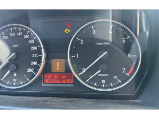 Přístrojová deska BMW 7 F01 F02 F03 F04 2009