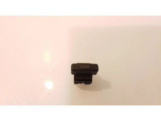 Включатель центрального замка