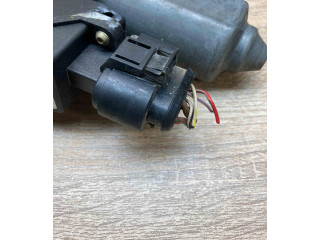 Передний двигатель механизма для подъема окон Audi A4 S4 B5 8D 1999 - 2000 года