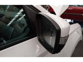 Зеркало электрическое        Skoda Fabia Mk3 (NJ)  2015 - 2021 года   