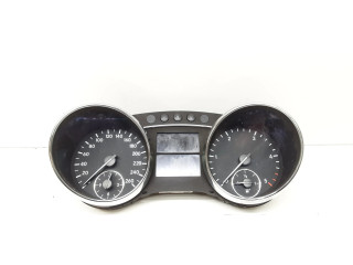 Přístrojová deska Mercedes-Benz R W251 2006 A2C53240801, A2514401211