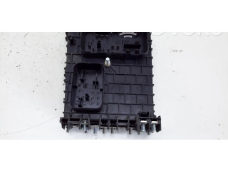 Блок предохранителей 1K0937124H Skoda Octavia Mk2 (1Z)