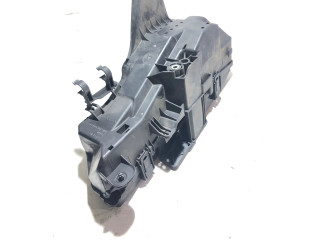 Блок предохранителей 9494210, GB20GF10 Volvo XC90