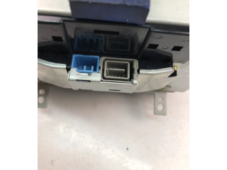 Экран/ дисплей / маленький экран 306562451   Volvo V70