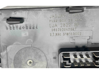 Блок предохранителей LJA2822BF Jaguar XK8 - XKR