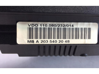 Přístrojová deska Mercedes-Benz C W203 2004 A2035402048