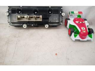 Блок управления климат-контролем    Volkswagen Golf SportWagen