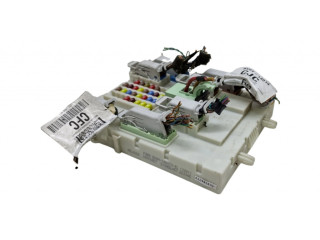 Блок предохранителей BV6T14014CJC, BV6N14A073EL   Ford Focus    