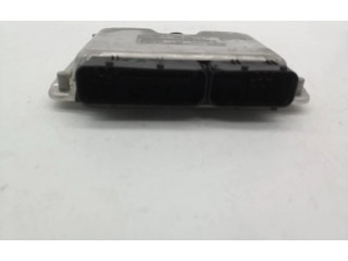 Блок управления двигателем Блок управления 038906019KE Skoda Superb B5 (3U)
