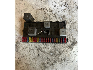 Блок предохранителей 357937039 Ford Galaxy