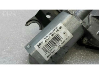 Двигатель стеклоочистителя заднего стекла