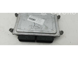 Блок управления двигателем Блок управления 96983177   Chevrolet Astra