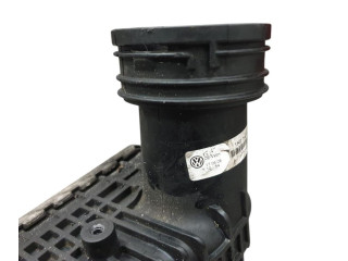 Интеркулер 1K0145803M Volkswagen Touran I
